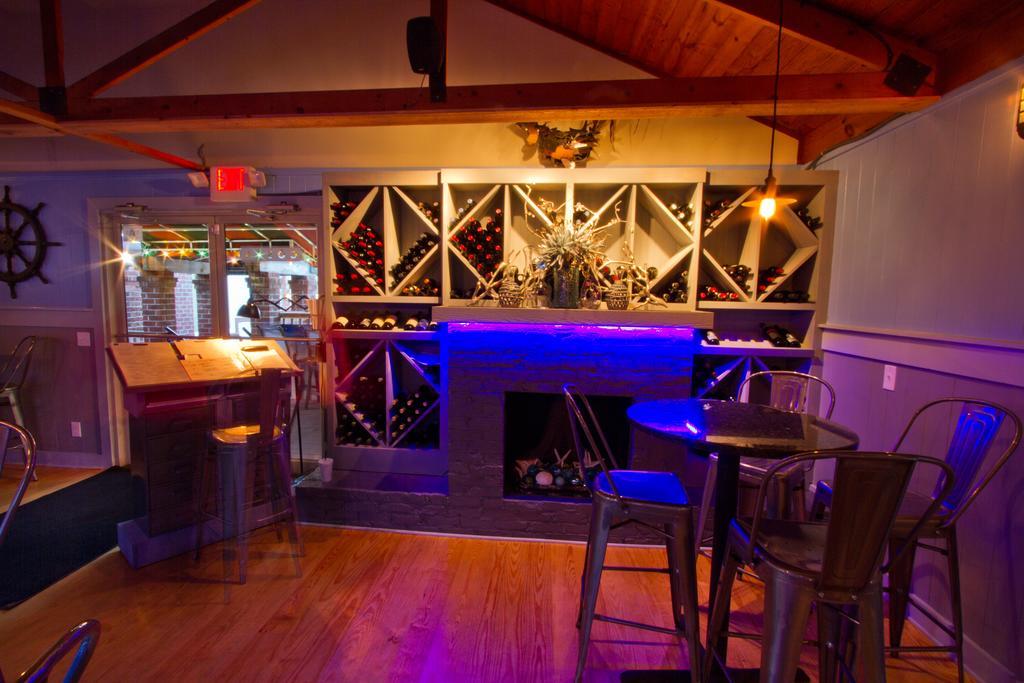 Willow Lodge ミュレルズ・インレット エクステリア 写真